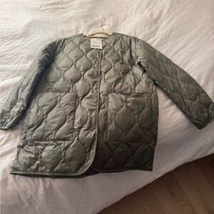 Everlane Olive Quilted Puffer Coat